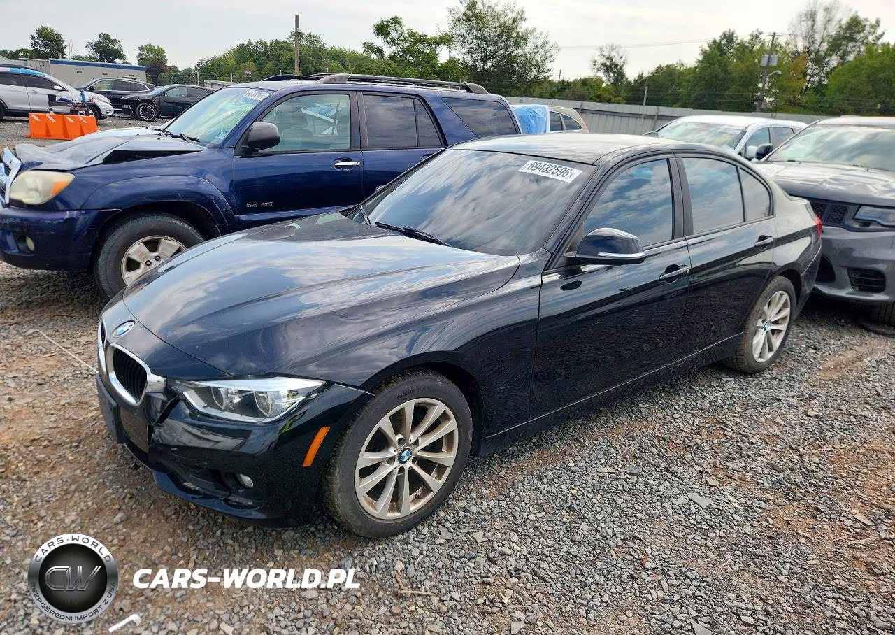 2018 BMW 320 Xi VIN:WBA8A3C57JA494942 - 1