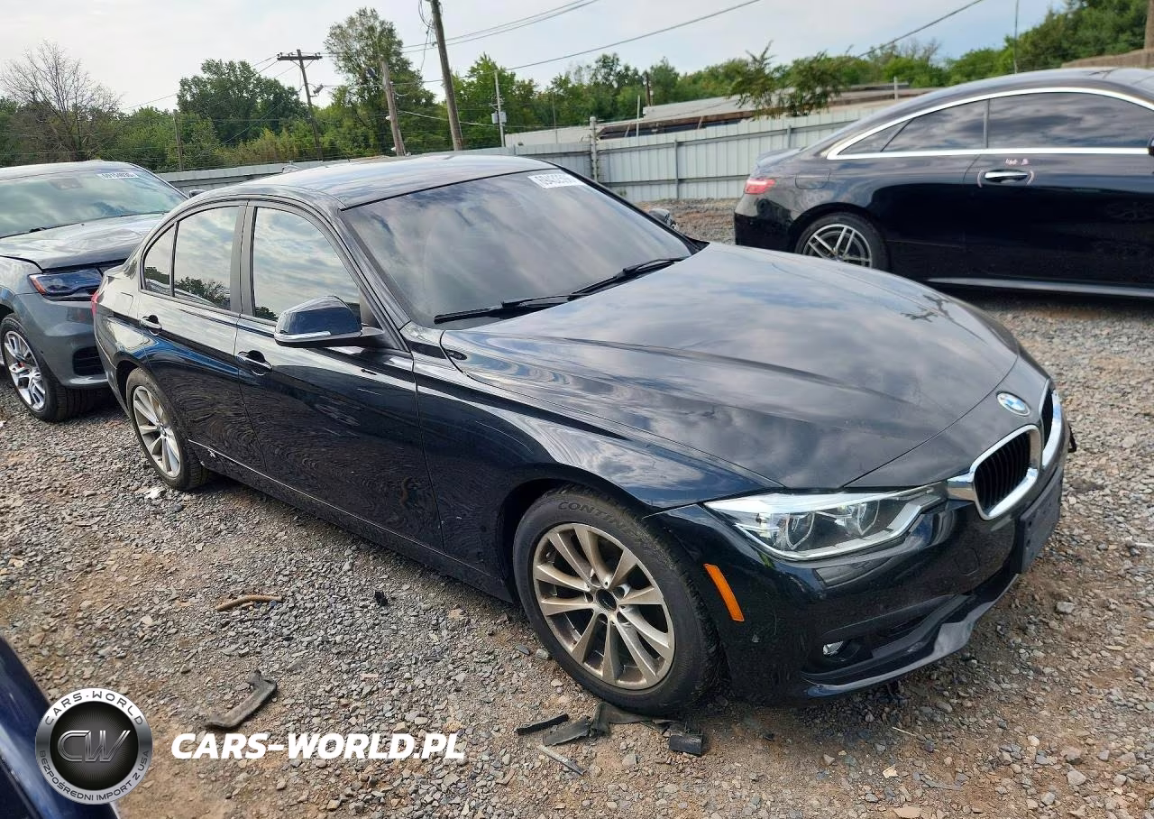2018 BMW 320 Xi VIN:WBA8A3C57JA494942 - 4