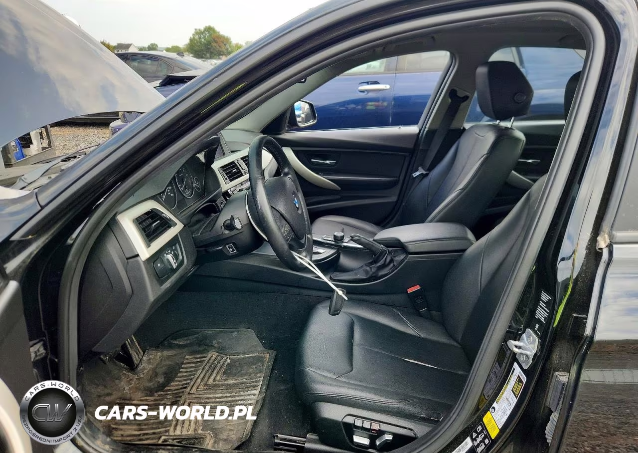 2018 BMW 320 Xi VIN:WBA8A3C57JA494942 - 7