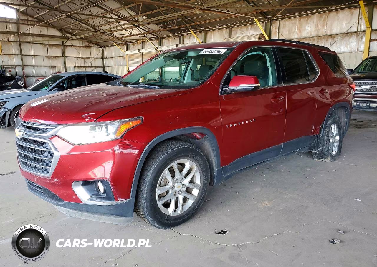 2019 Chevrolet Traverse Lt VIN:1GNERGKWXKJ126747 - 1