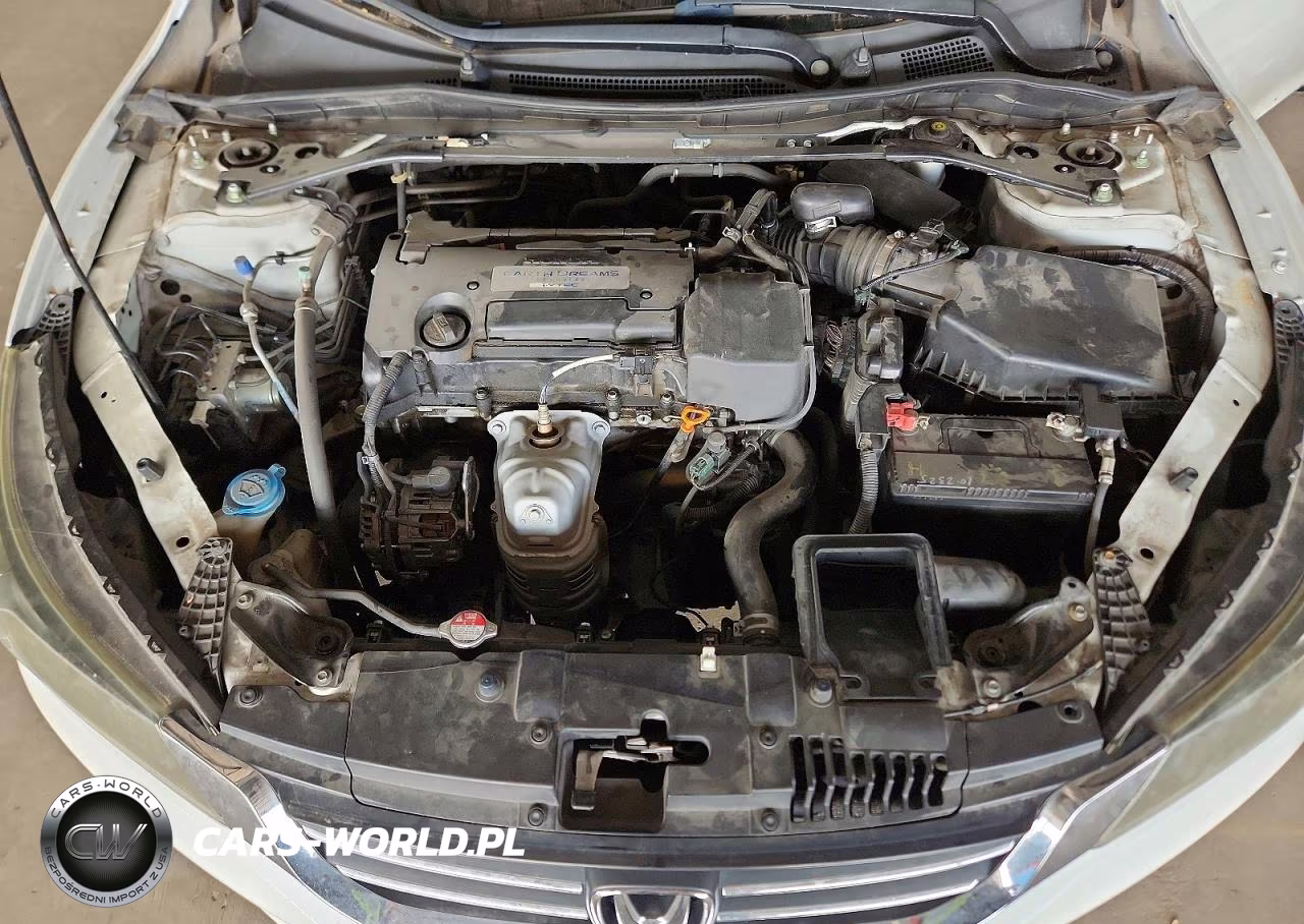 2015 Honda Accord Sport VIN:1HGCR2F58FA050294 - 11