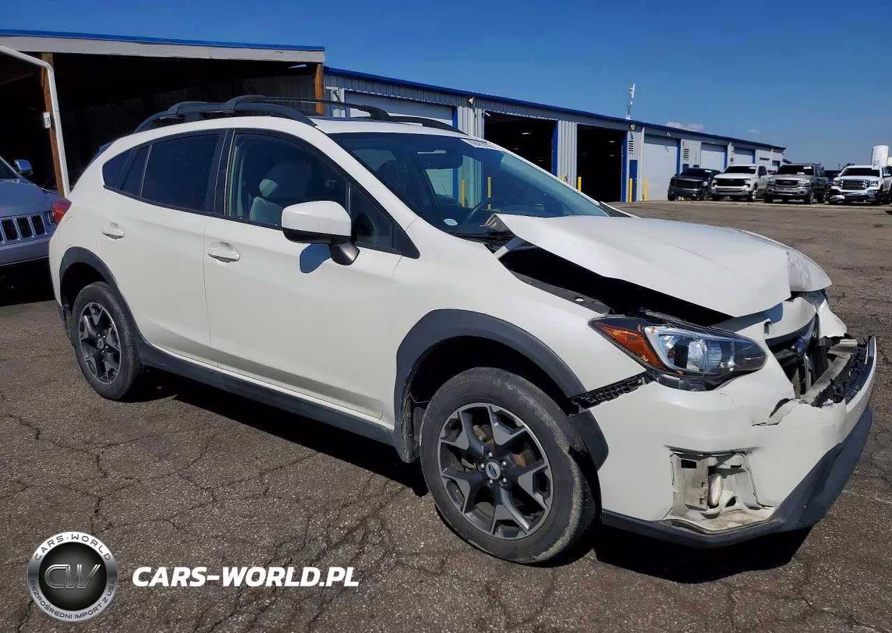 2018 Subaru Crosstrek Premium VIN:JF2GTACC9JH320116 - 4