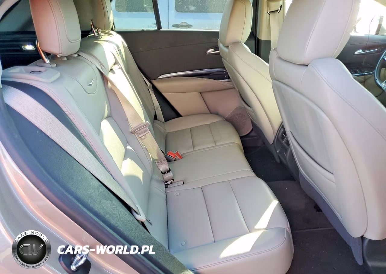 2023 Cadillac Xt4 Luxury VIN:1GYAZAR48PF108650 - 11