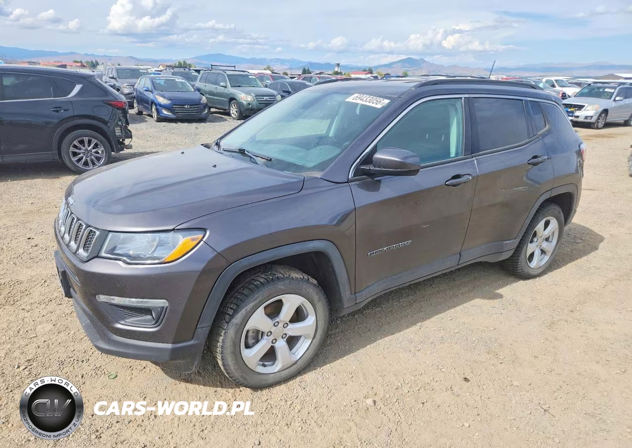 2020 Jeep Compass Latitude – zdjęcie 1 z 13
