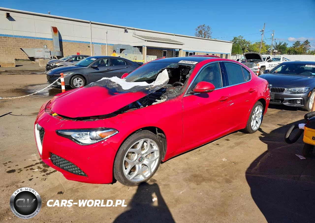2018 Alfa Romeo Giulia Ti Q4 VIN:ZARFAEENXJ7580574 - 1