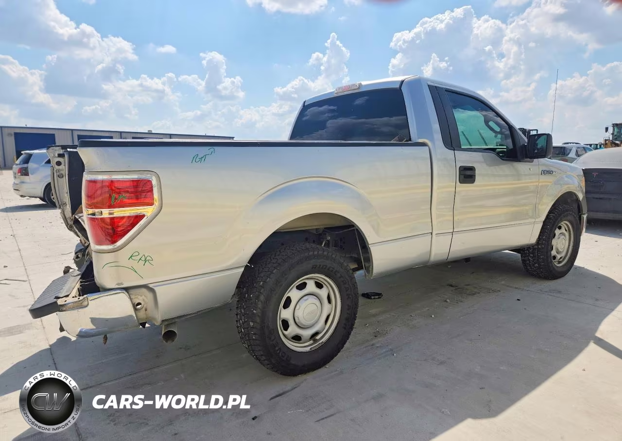 2011 Ford F150 VIN:1FTMF1CM6BFA47490 - 3