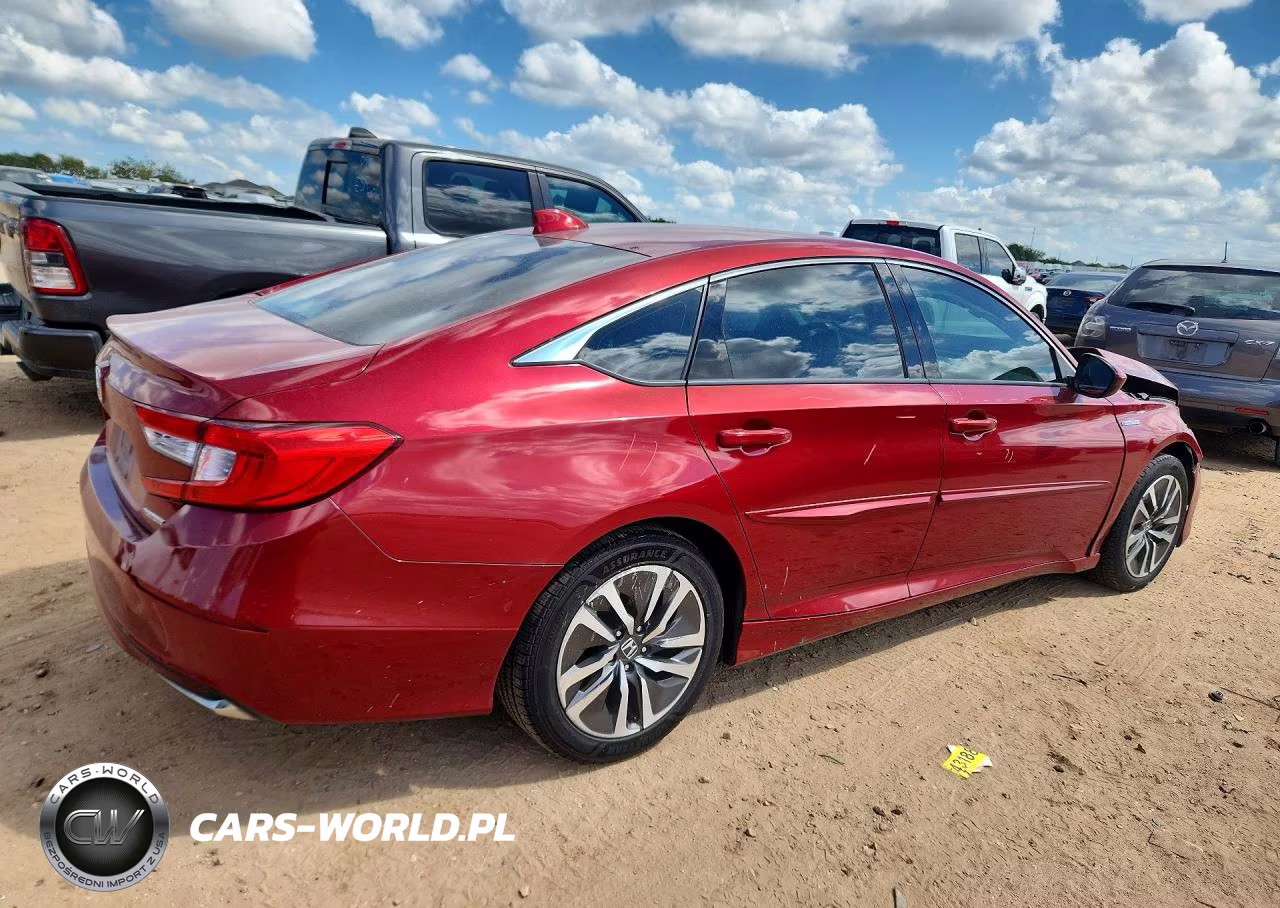 2018 Honda Accord Hybrid VIN:1HGCV3F10JA007060 - 3