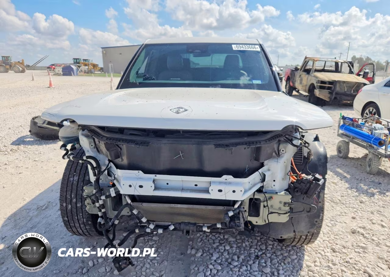 2022 Rivian R1T Adventure VIN:7FCTGAAA3NN013741 - 5