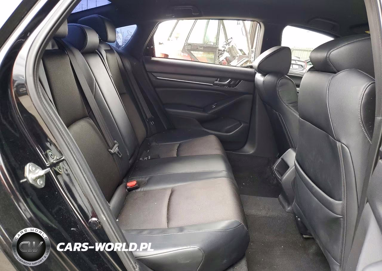 2018 Honda Accord Sport VIN:1HGCV1F39JA183997 - 10