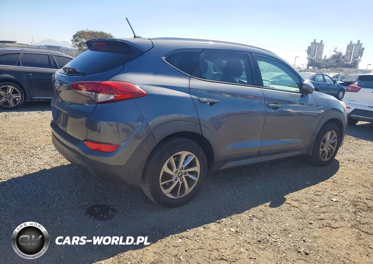 2016 Hyundai Tucson Se VIN:KM8J33A47GU239543 - 3