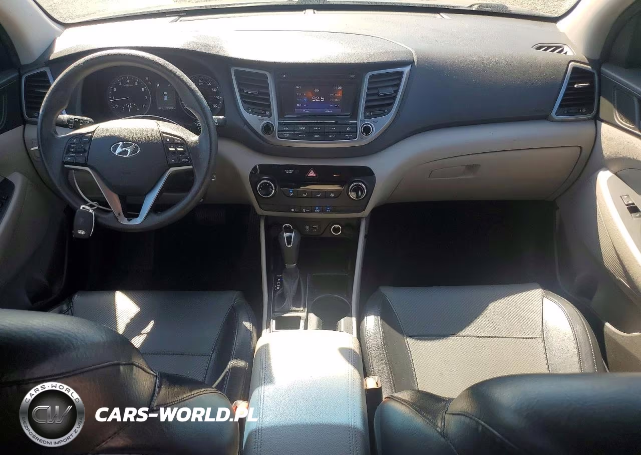 2016 Hyundai Tucson Se VIN:KM8J33A47GU239543 - 8