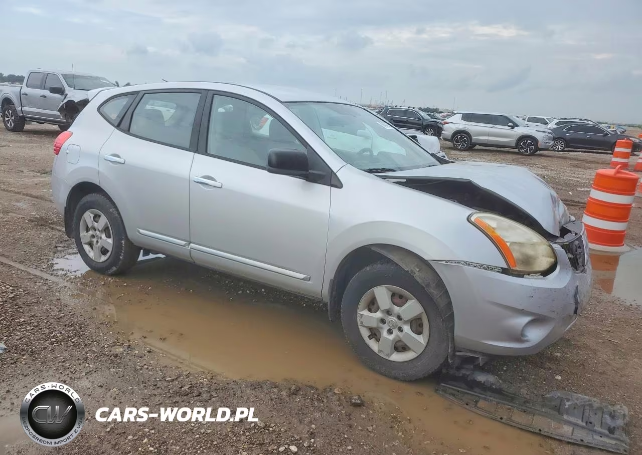 2013 Nissan Rogue S VIN:JN8AS5MT3DW545357 - 4