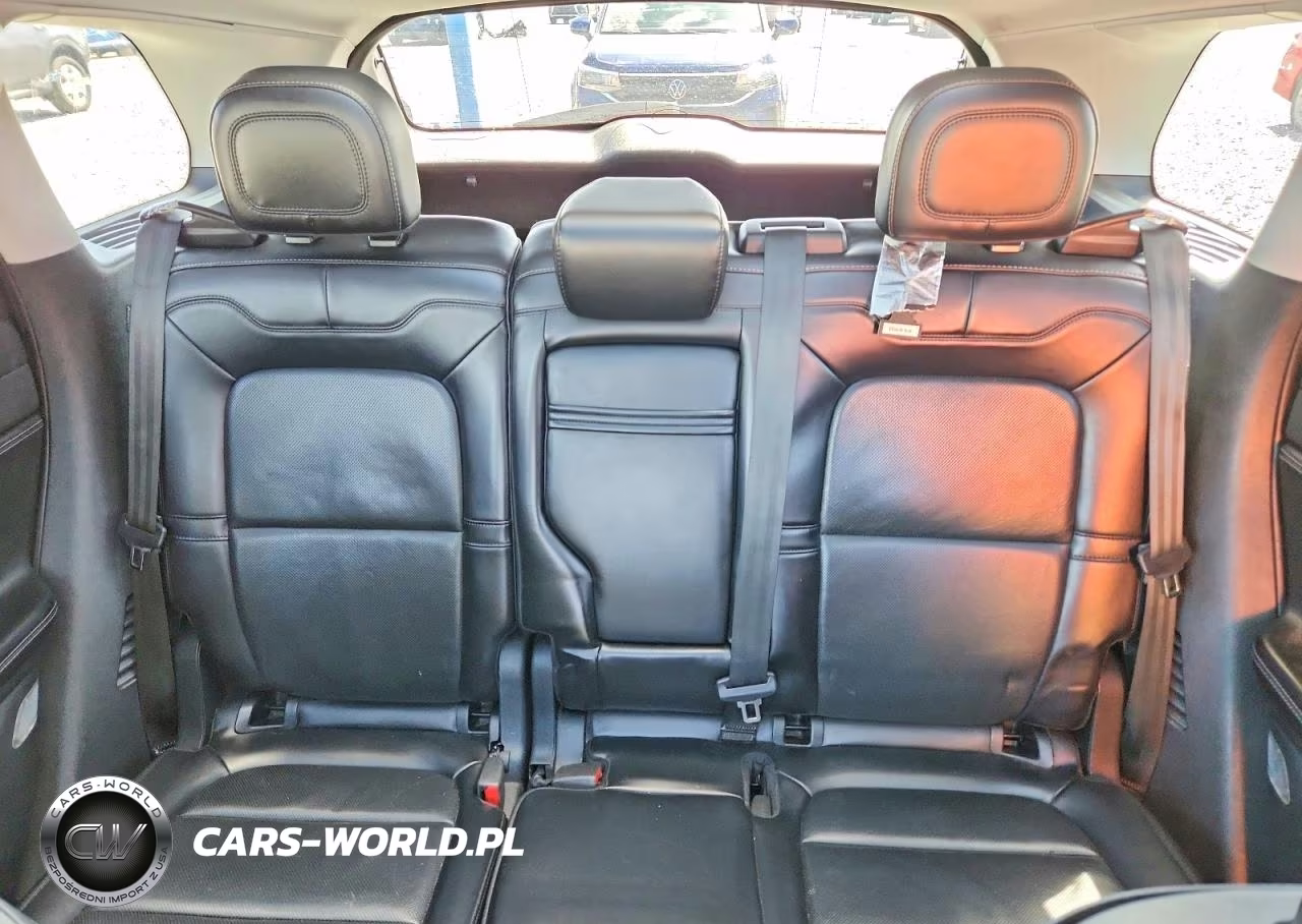 2021 Lincoln Corsair Standard VIN:5LMCJ1D98MUL08372 - 10