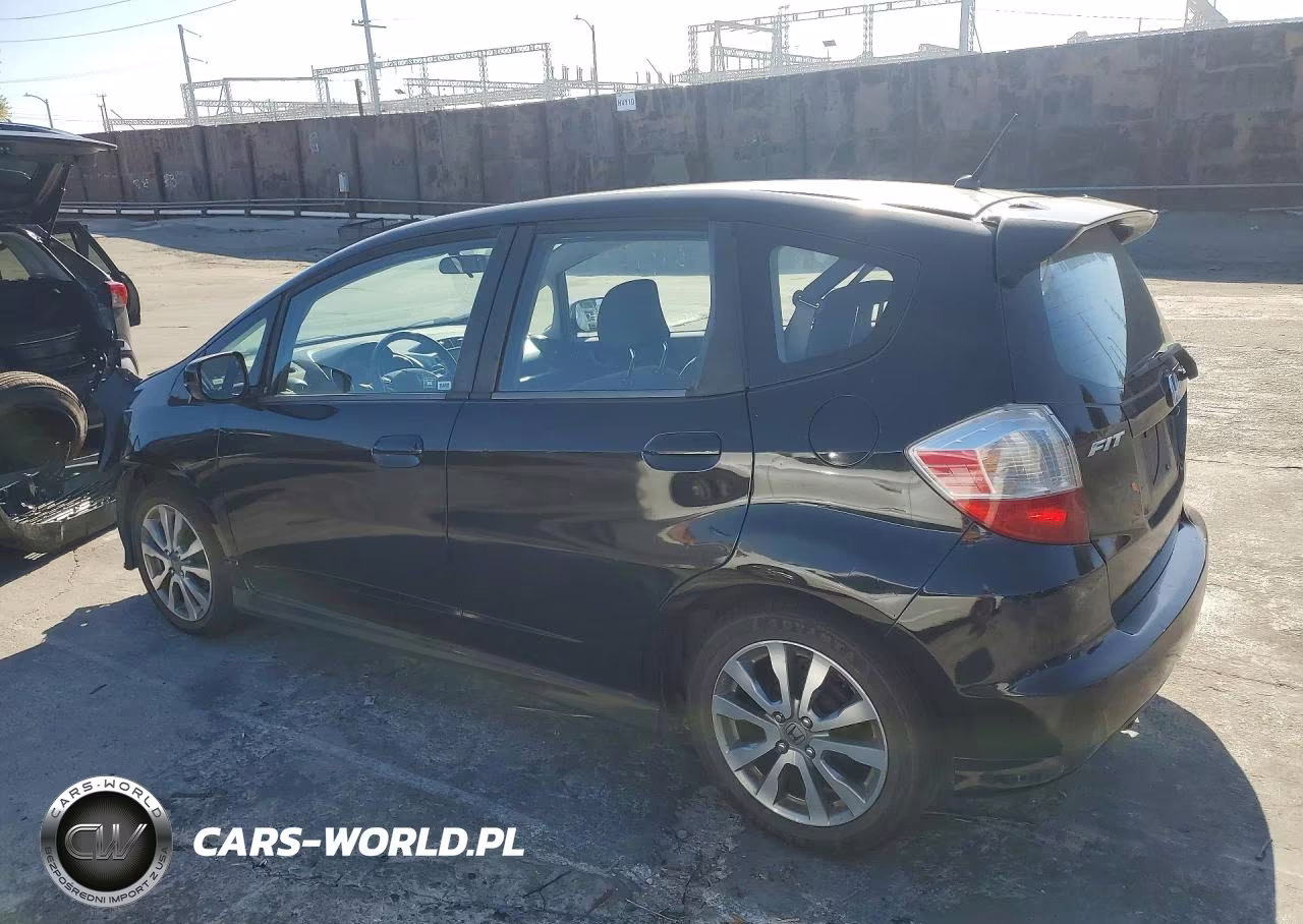 2012 Honda Fit Sport VIN:JHMGE8H54CC012068 - 2