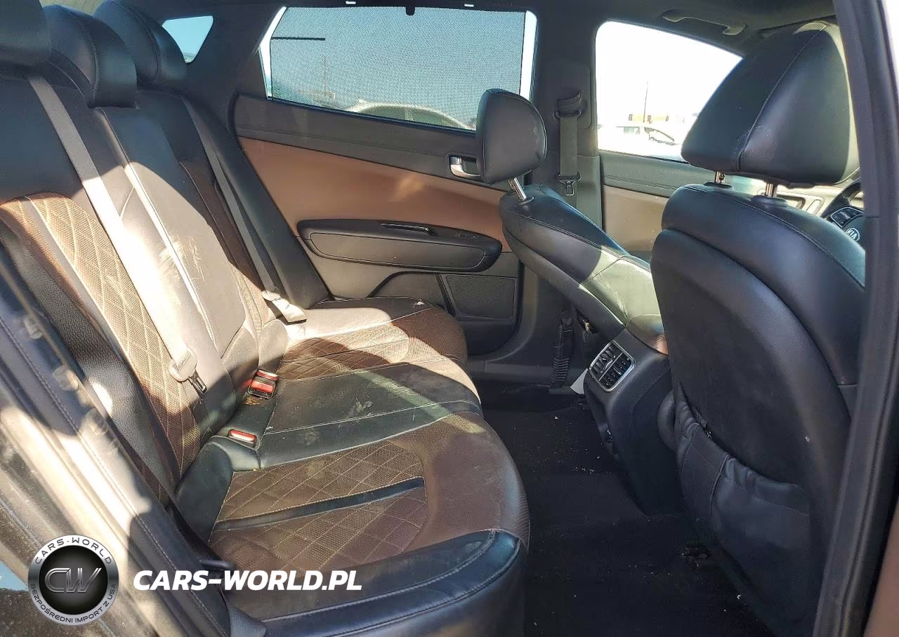 2019 Kia Optima Sxl VIN:5XXGV4L20KG311241 - 10