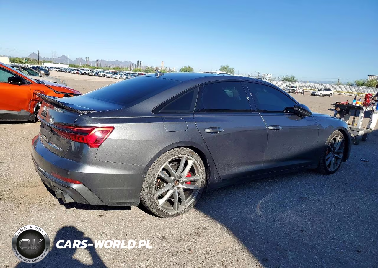 2020 Audi S6 Prestige VIN:WAUFFAF2XLN033051 - 3