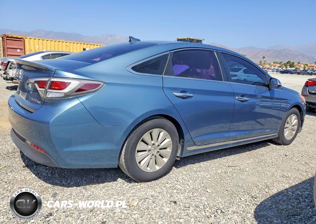 2016 Hyundai Sonata Hybrid Se VIN:KMHE24L17GA040426 - 3