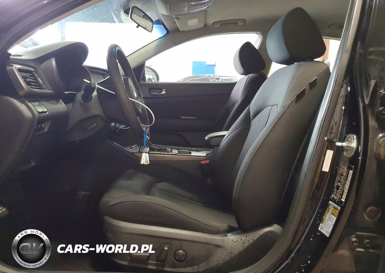 2018 Kia Optima Lx VIN:5XXGT4L36JG258042 - 7