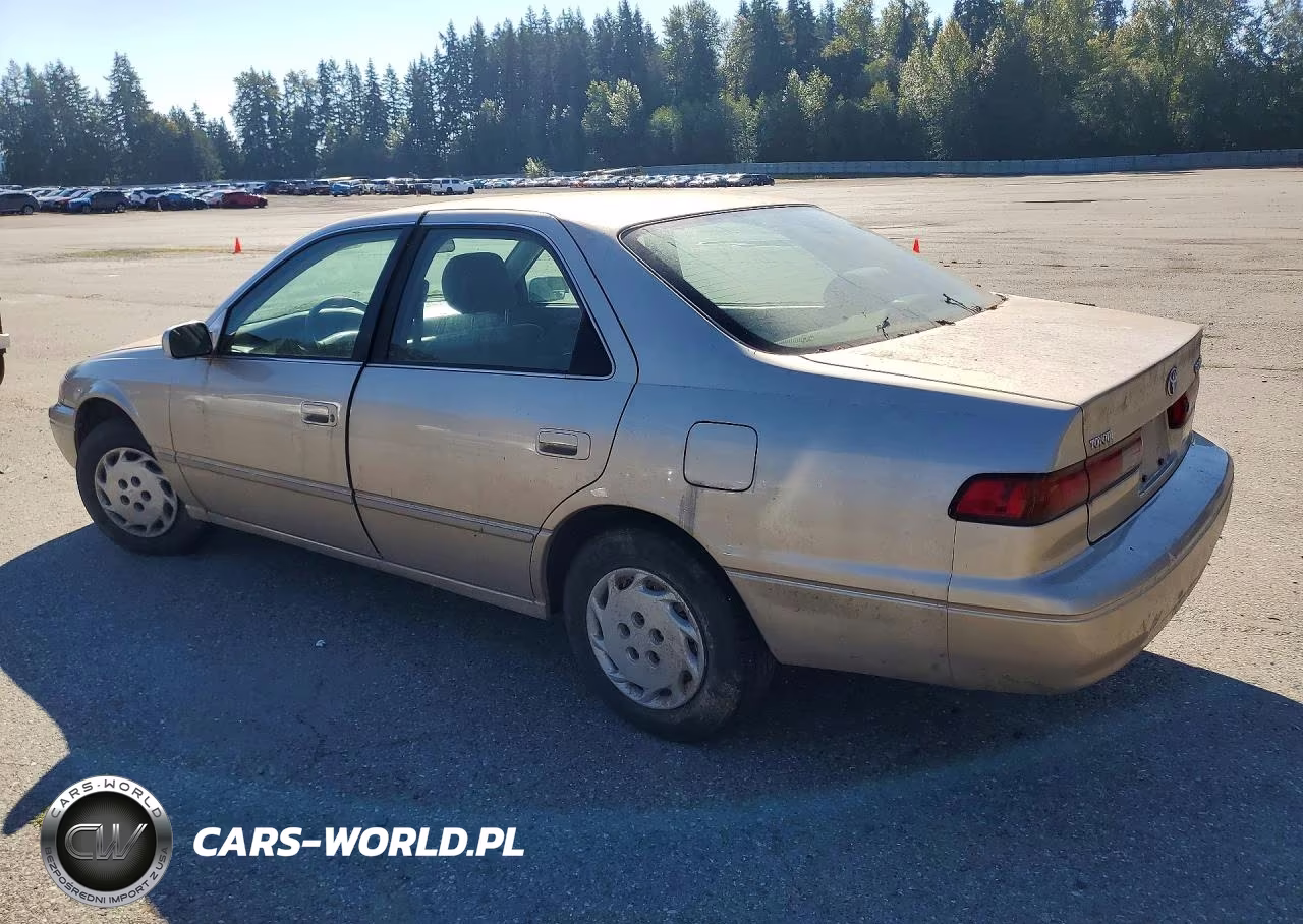 1998 Toyota Camry Le VIN:JT2BG22K4W0210973 - 2