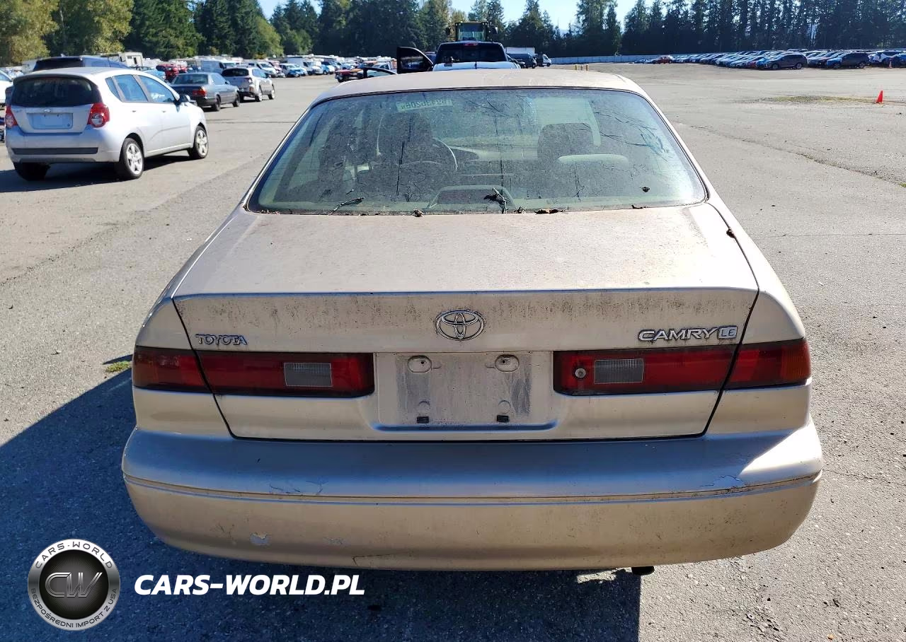1998 Toyota Camry Le VIN:JT2BG22K4W0210973 - 6