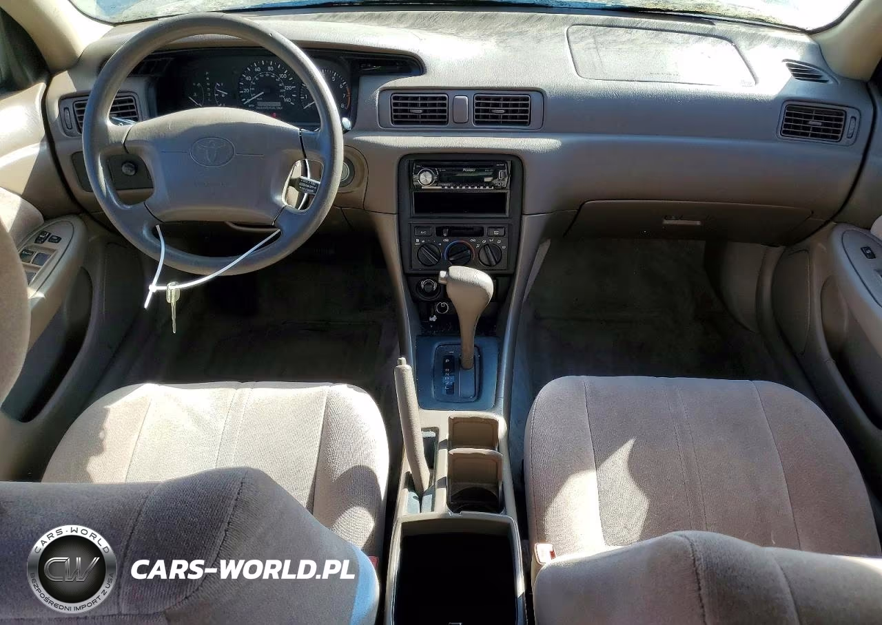 1998 Toyota Camry Le VIN:JT2BG22K4W0210973 - 8