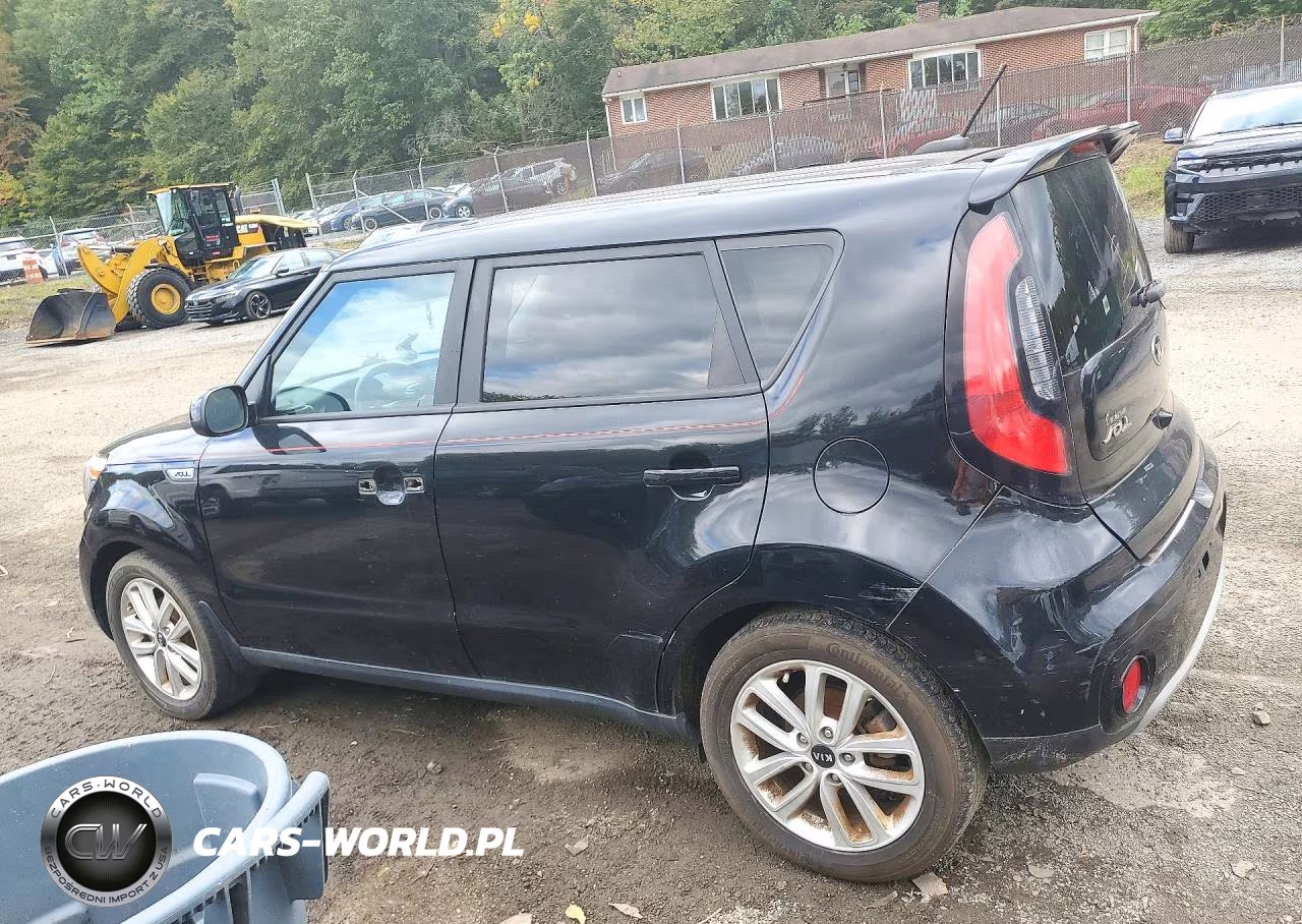 2017 Kia Soul + VIN:KNDJP3A51H7437424 - 2