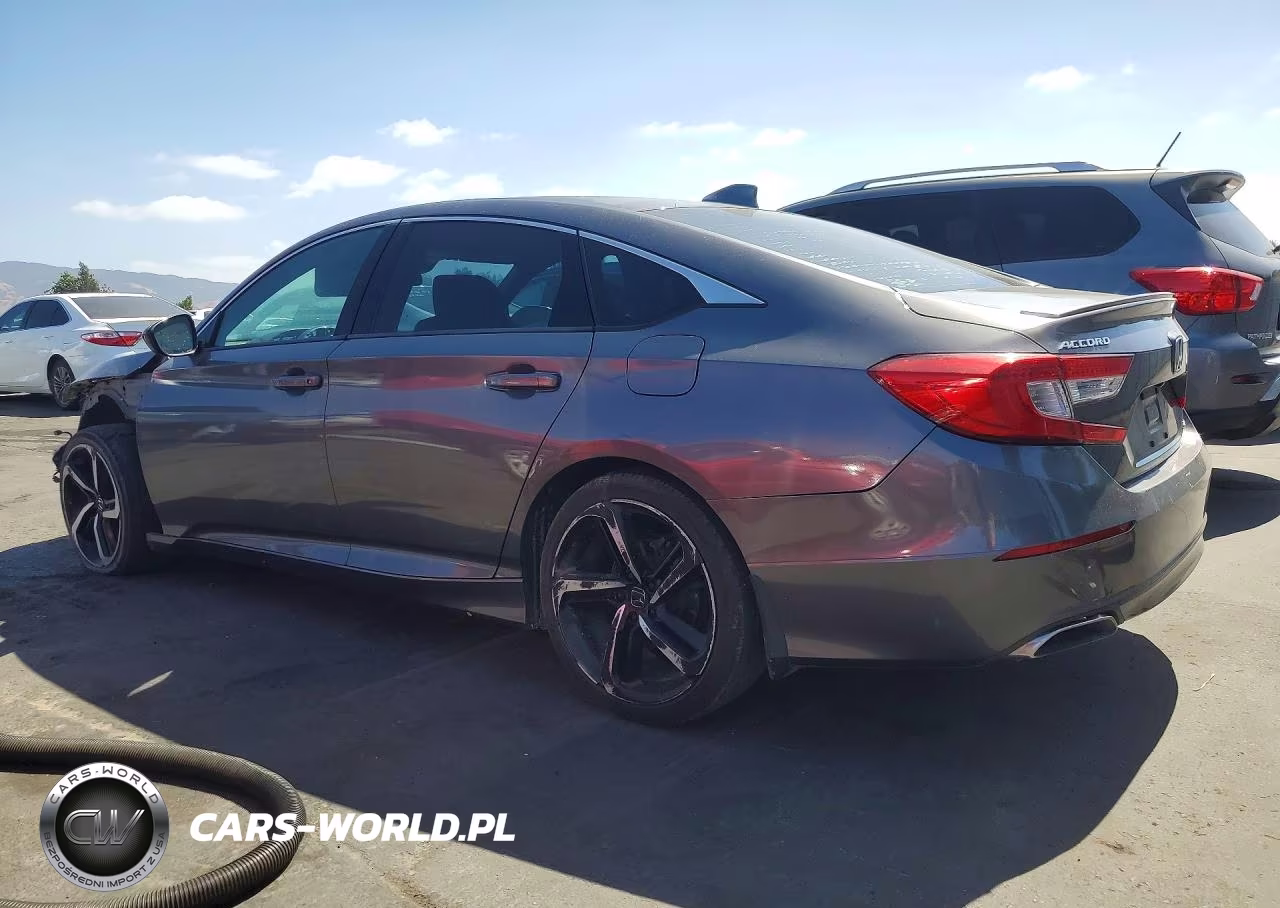 2018 Honda Accord Sport VIN:1HGCV1F32JA228228 - 2