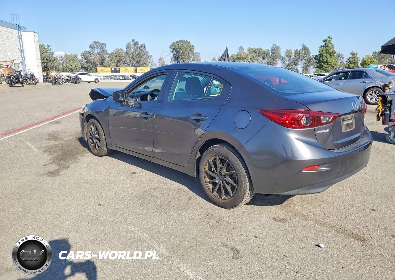 2018 Mazda 3 Sport VIN:3MZBN1U74JM192056 - 2