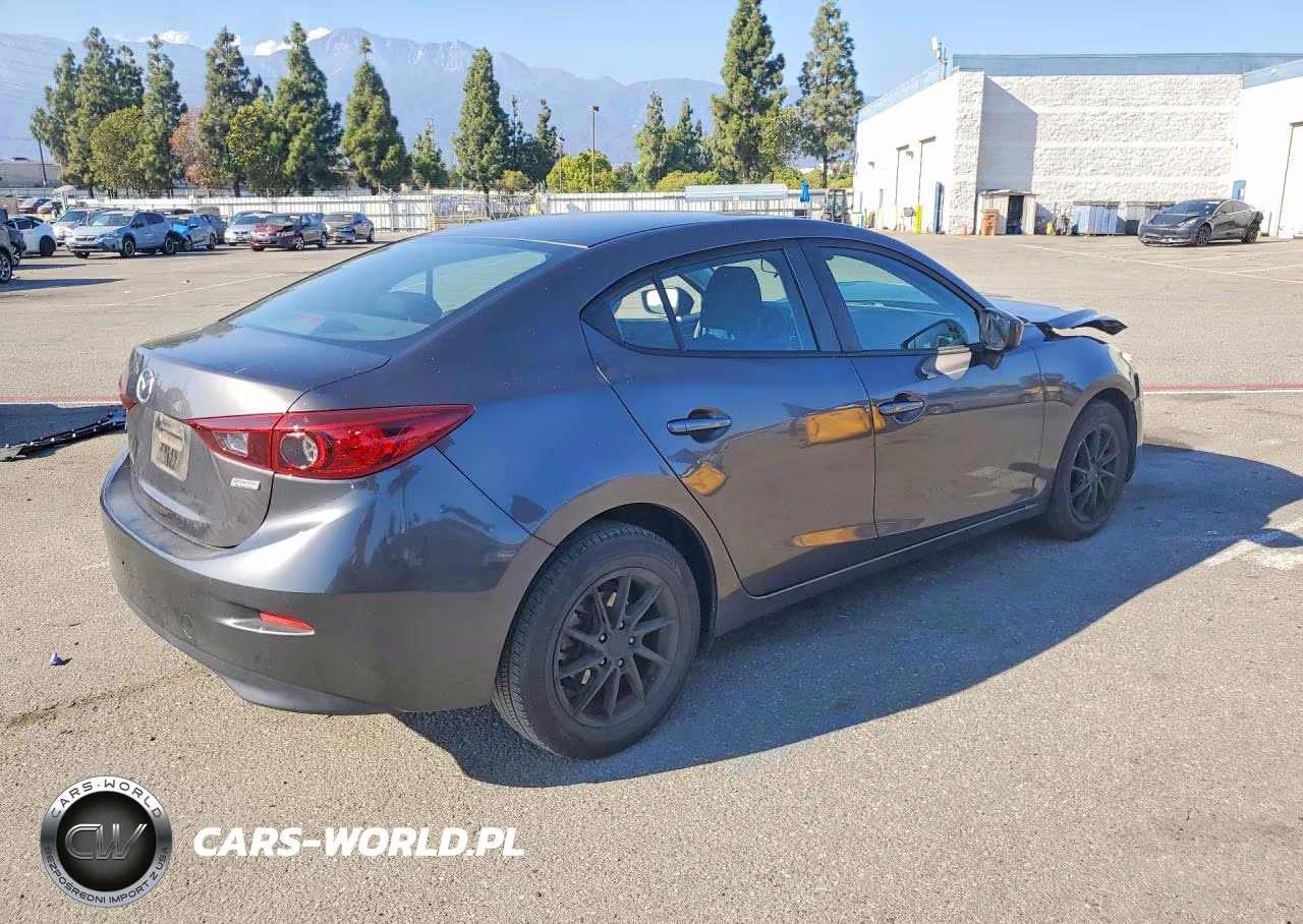 2018 Mazda 3 Sport VIN:3MZBN1U74JM192056 - 3