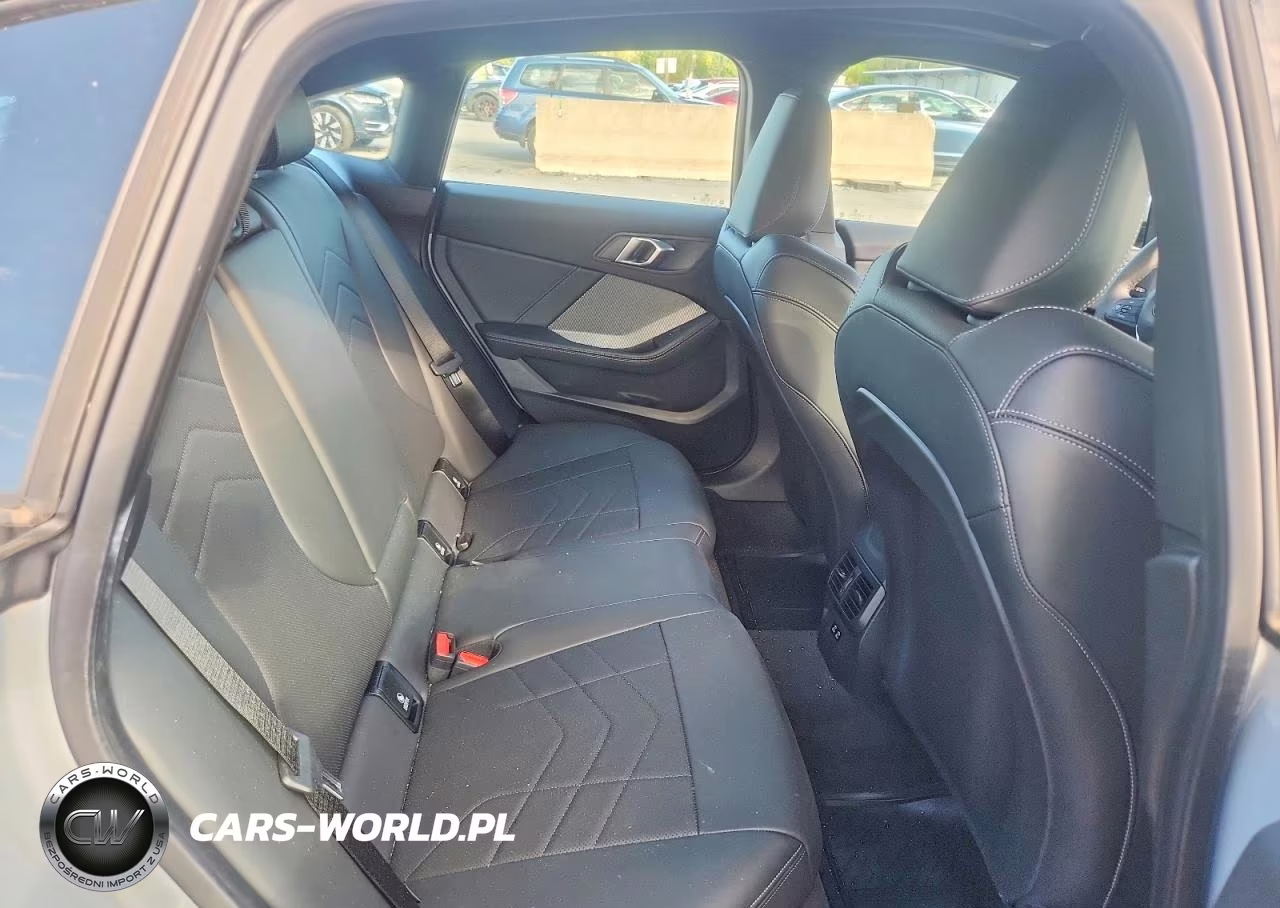 2025 BMW 228Xi VIN:WBA23GG00S7T21364 - 10