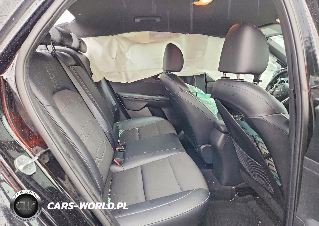 2023 Kia Forte Gt Line VIN:3KPF54AD2PE539628 - 10