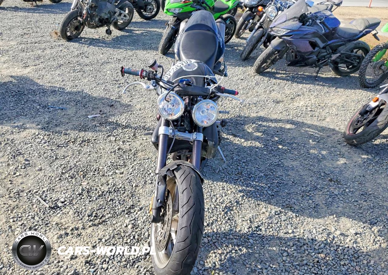 2011 Triumph Motorcycle Street Triple R VIN:SMTD02NE8BJ457963 - 2