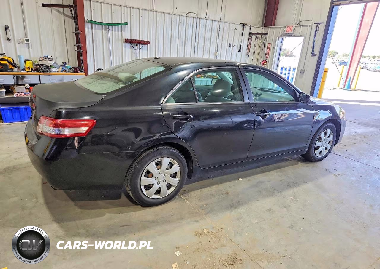 2010 Toyota Camry Le VIN:4T1BF3EK8AU061914 - 3