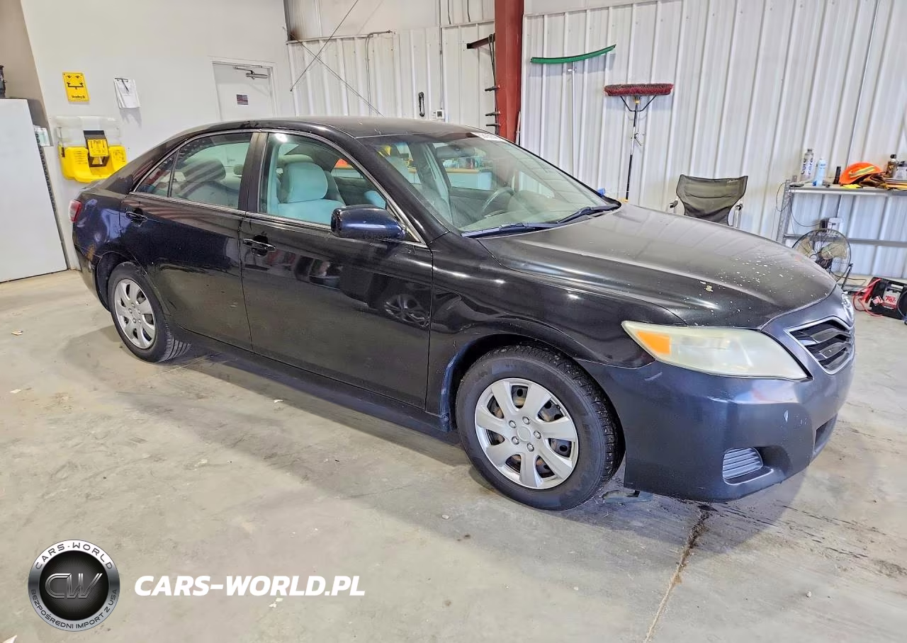2010 Toyota Camry Le VIN:4T1BF3EK8AU061914 - 4