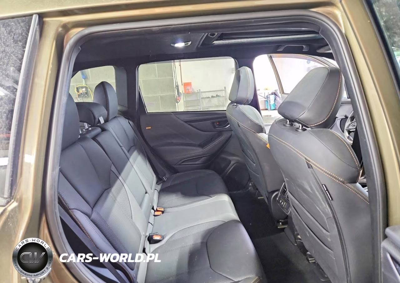 2024 Subaru Forester Wilderness VIN:JF2SKAJC1RH520712 - 11