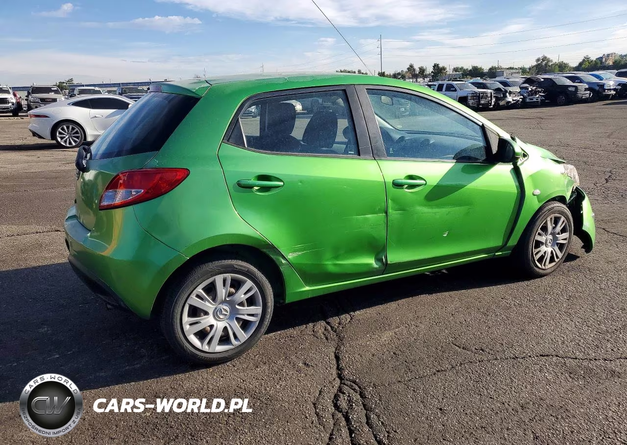 2011 Mazda Mazda2 VIN:JM1DE1HZ5B0124733 - 3