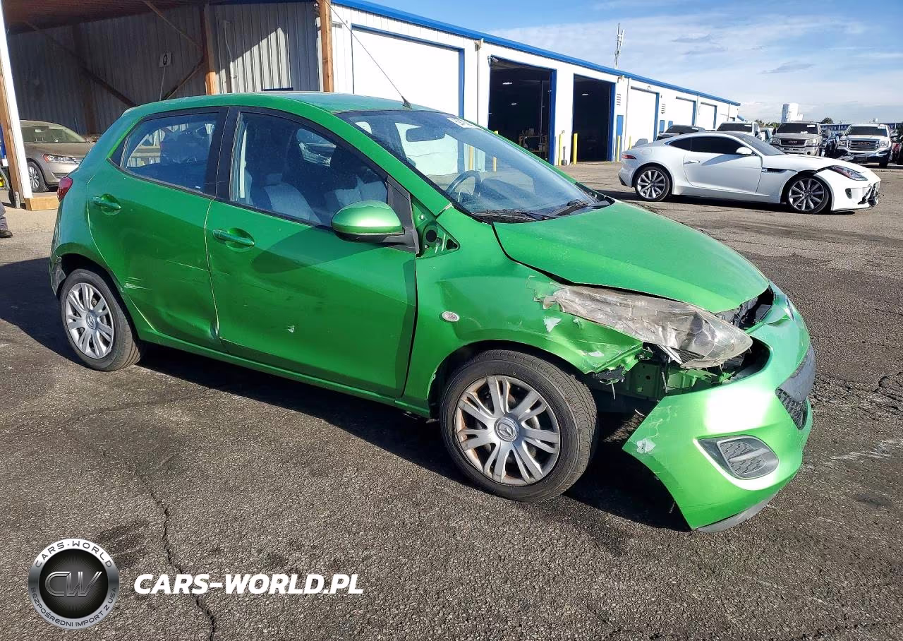 2011 Mazda Mazda2 VIN:JM1DE1HZ5B0124733 - 4