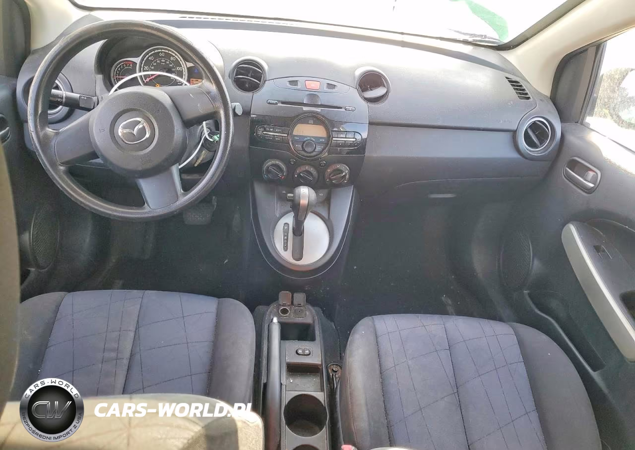 2011 Mazda Mazda2 VIN:JM1DE1HZ5B0124733 - 8