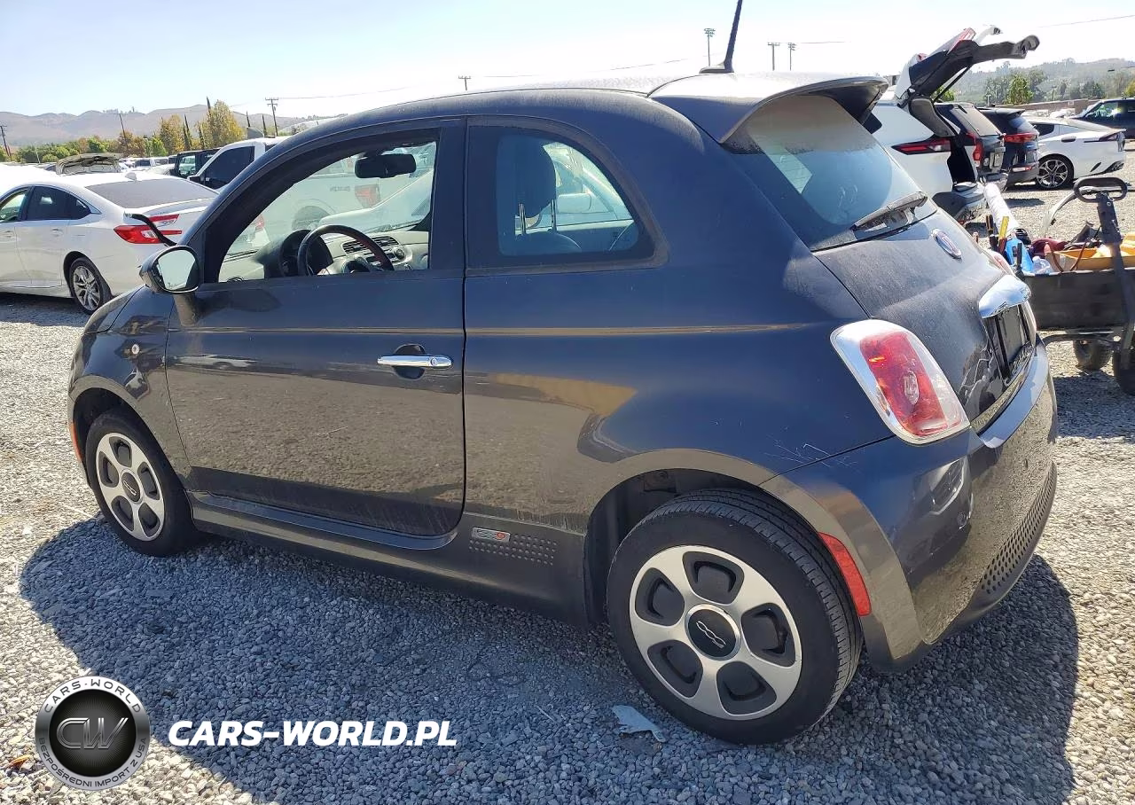 2015 Fiat 500 Electric VIN:3C3CFFGE2FT749771 - 2