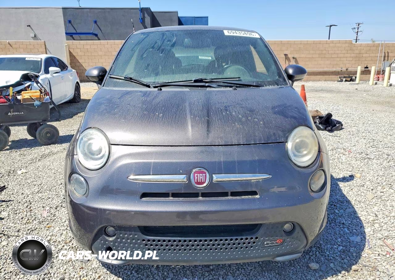 2015 Fiat 500 Electric VIN:3C3CFFGE2FT749771 - 5