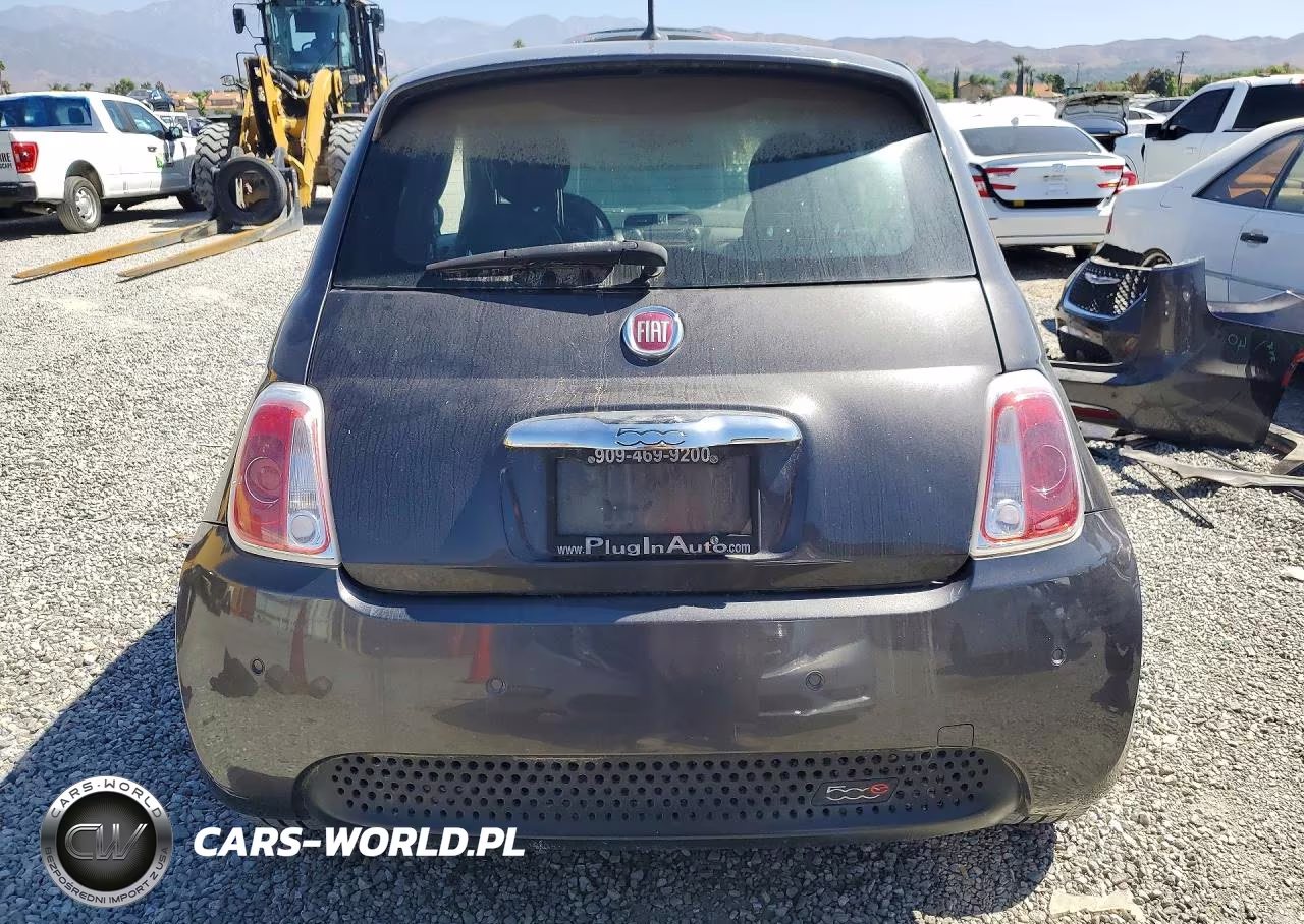 2015 Fiat 500 Electric VIN:3C3CFFGE2FT749771 - 6