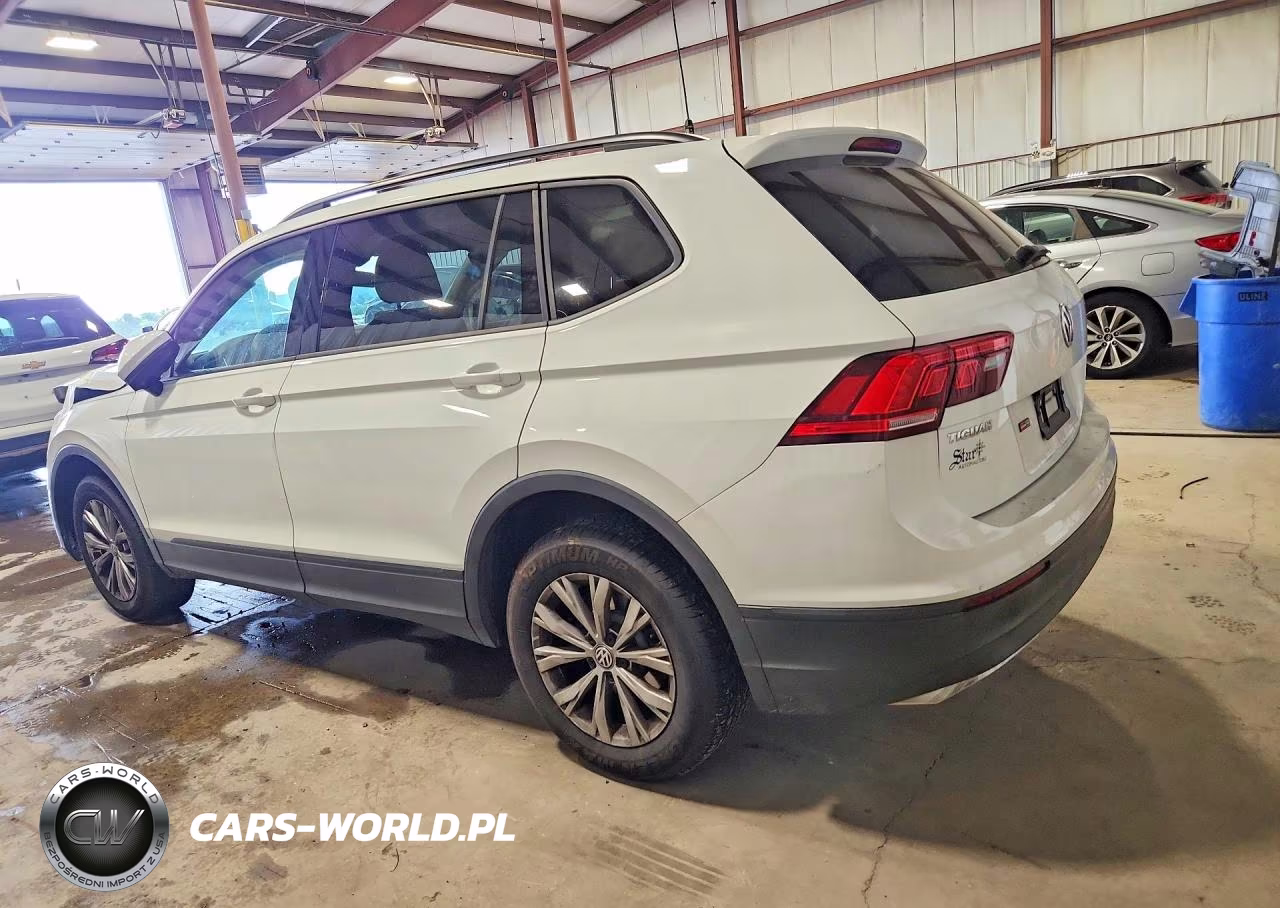 2018 Volkswagen Tiguan S VIN:3VV0B7AX0JM028251 - 2