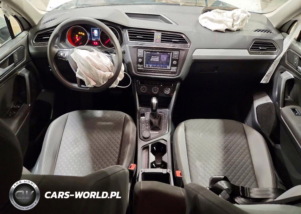 2018 Volkswagen Tiguan S VIN:3VV0B7AX0JM028251 - 8
