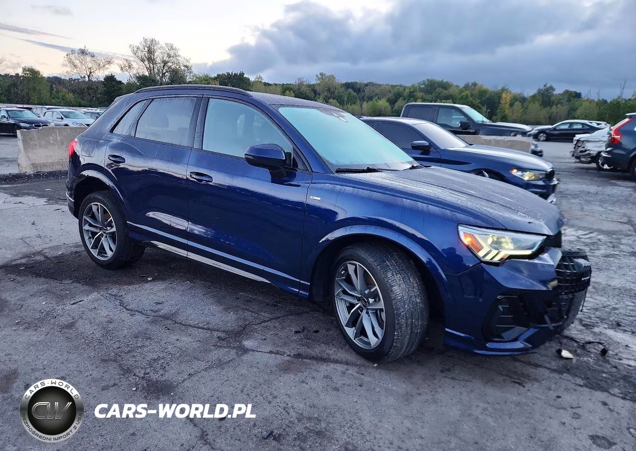 2024 Audi Q3 Premium S Line 45 VIN:WA1DECF34R1101100 - 4