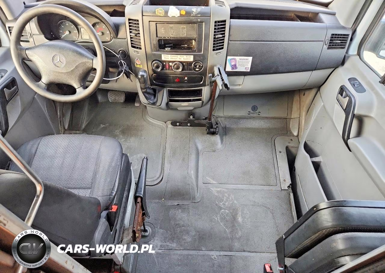 2011 Mercedes-Benz Sprinter 2500 Delivery Van VIN:WD3PE8CB6B5581869 - 8