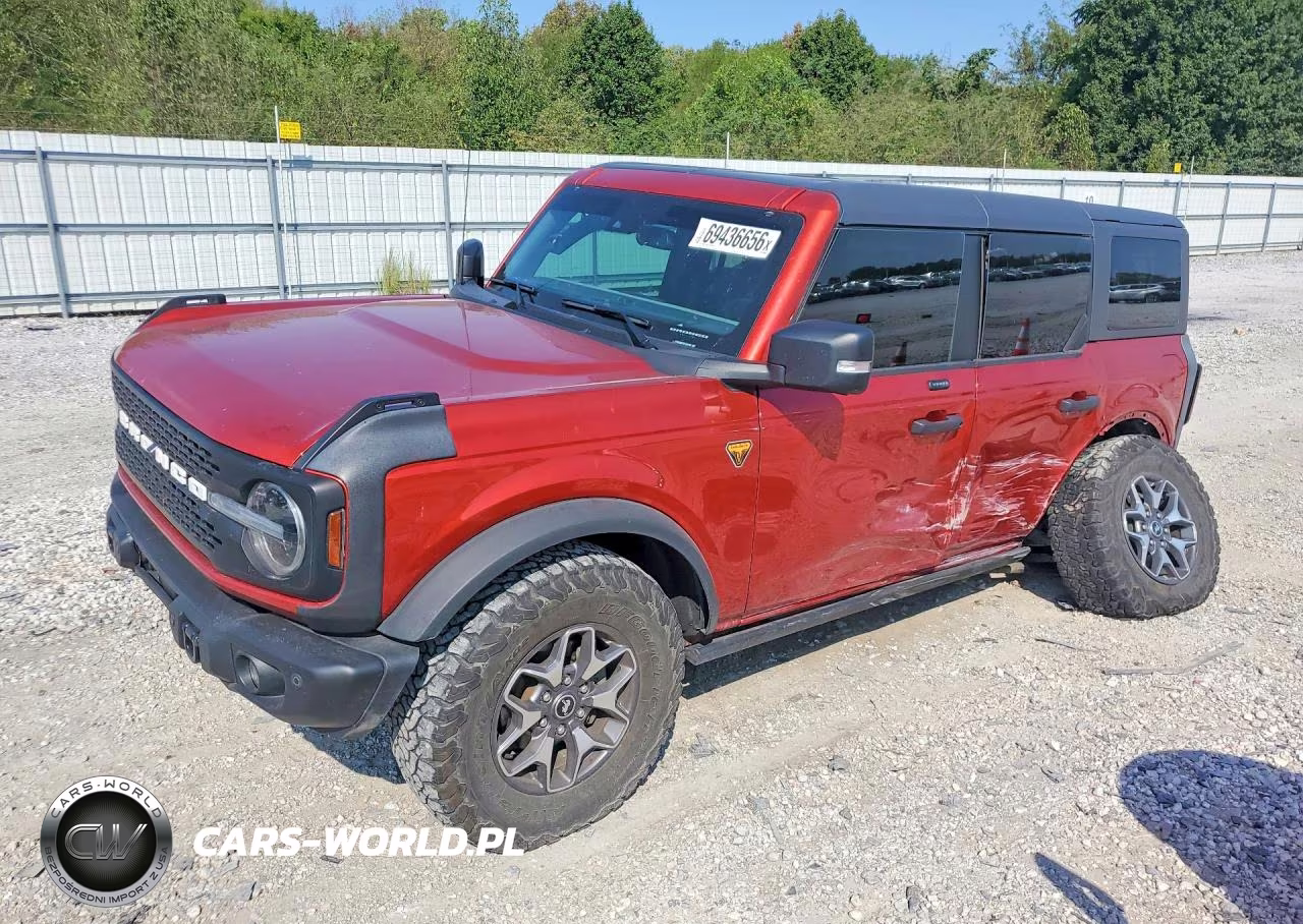2023 Ford Bronco Base VIN:1FMEE5DP0PLB44180 - 1