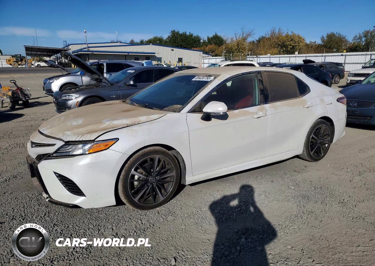2020 Toyota Camry Xse – zdjęcie 1 z 12