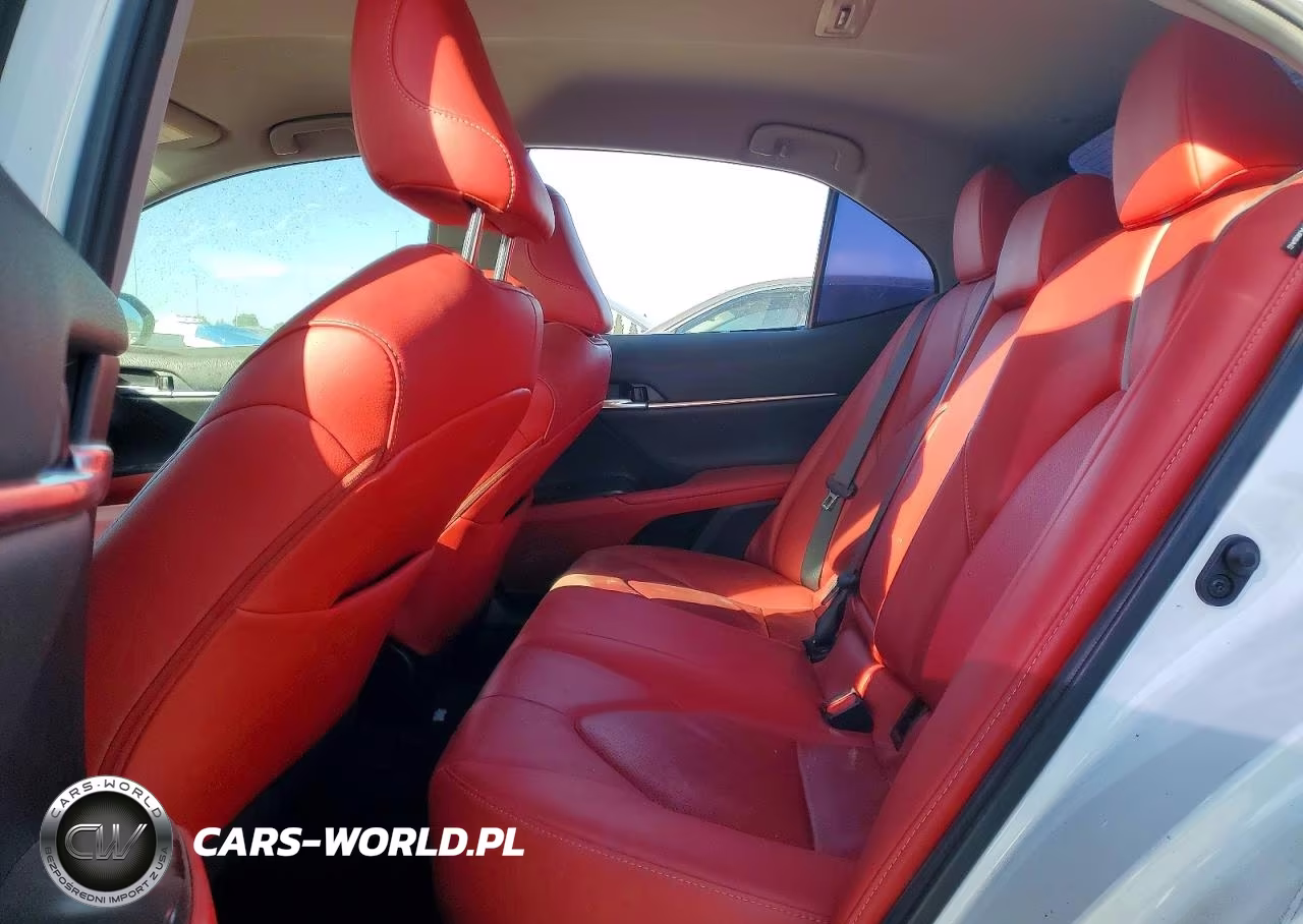 2020 Toyota Camry Xse VIN:4T1K61AK6LU964818 - 10