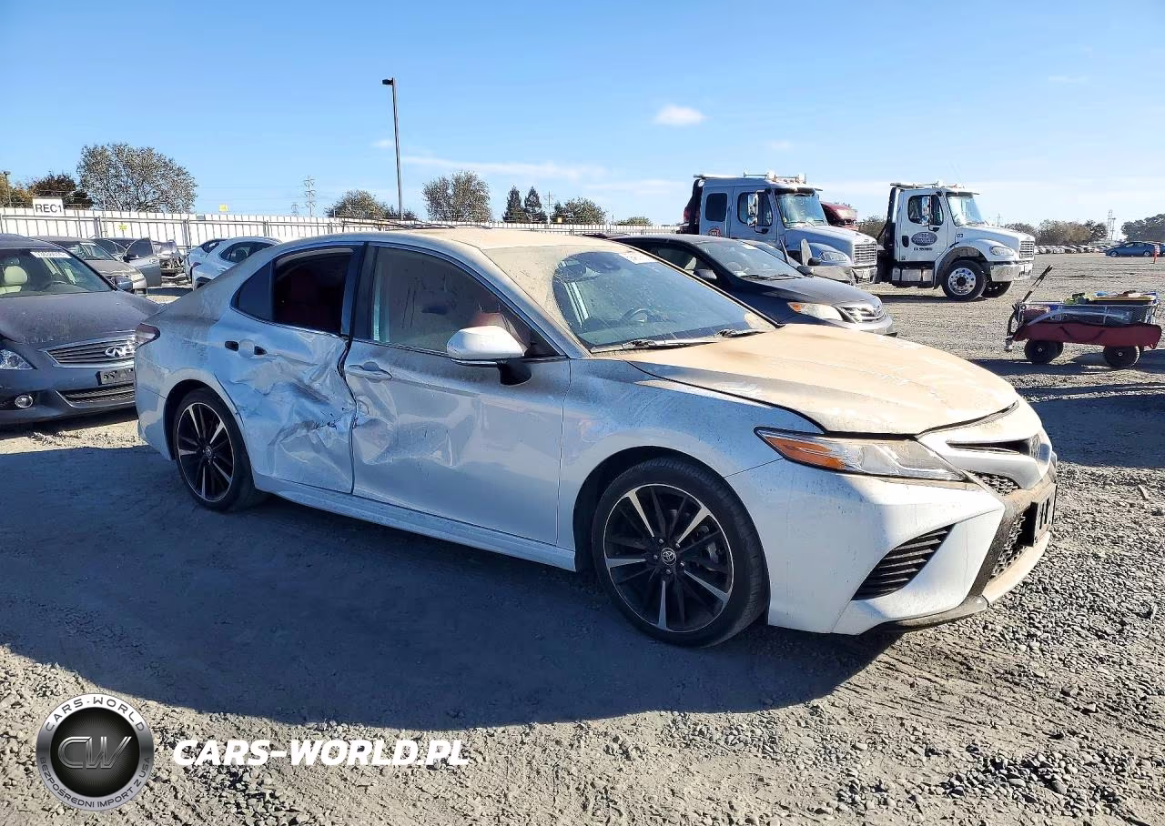 2020 Toyota Camry Xse VIN:4T1K61AK6LU964818 - 4