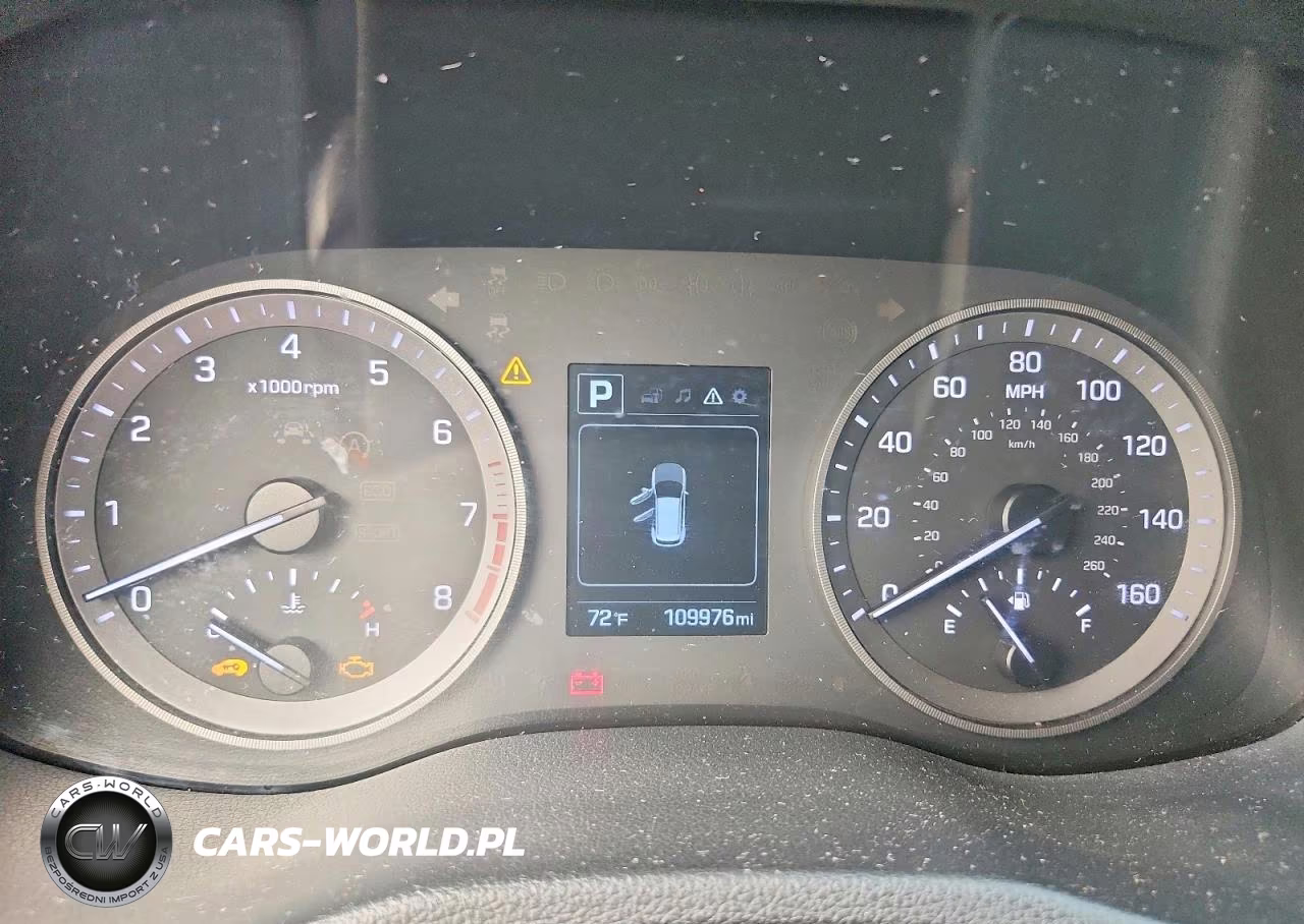 2017 Hyundai Tucson Value VIN:KM8J3CA26HU568962 - 9